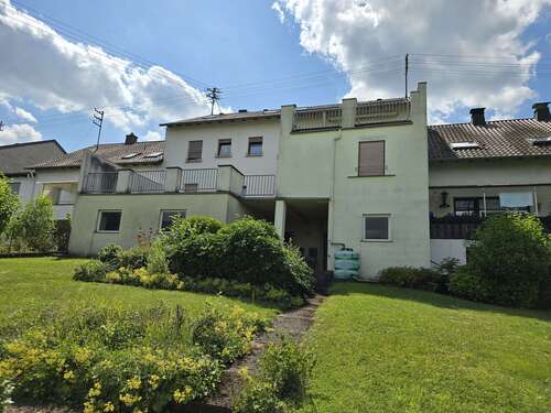 Foto - Haus zum Kaufen in Lebach 268.000,00 € 284 m²