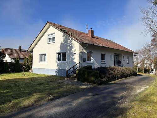 Foto - Haus zum Kaufen in Bisingen 559.000,00 € 201 m²