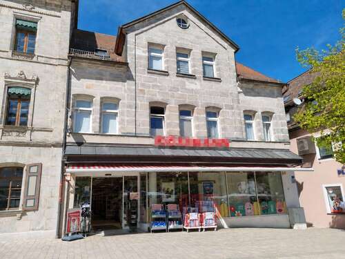 Foto - Haus zum Kaufen in Altdorf 1.345.000,00 € 850 m²