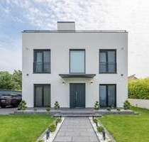 Haus zum Kaufen in Potsdam 1.250.000,00 € 266 m²