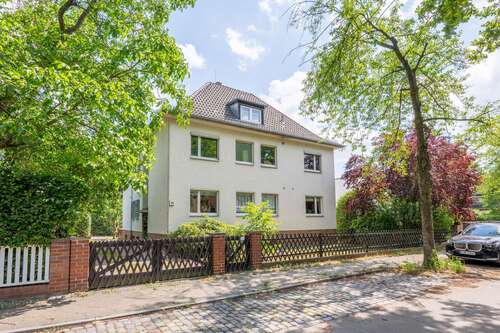Foto - Haus zum Kaufen in Berlin 1.490.000,00 € 316.66 m²