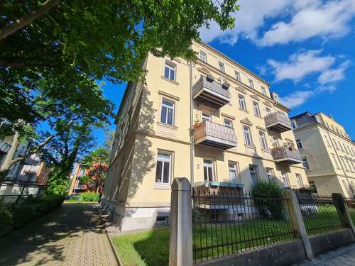 Foto - Haus zum Kaufen in Dresden 2.149.000,00 € 889.88 m²