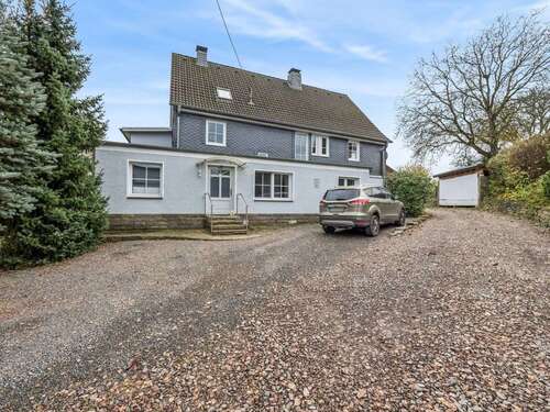 Foto - Haus zum Kaufen in Lindlar 657.000,00 € 185 m²