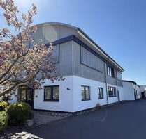 Halle in Elmshorn 1.100.000,00 € 864.67 m²
