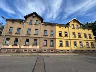 Foto - Haus zum Kaufen in Limbach-Oberfrohna 180.000,00 € 286.6 m²
