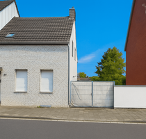 Haus zum Kaufen in Neuss 629.000,00 € 100 m²