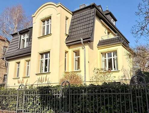 Foto - Haus zum Kaufen in Bad Belzig 850.000,00 € 313 m²