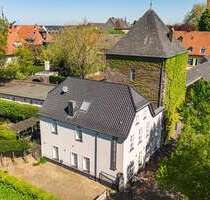 Haus zum Kaufen in Xanten 1.350.000,00 € 358.7 m²