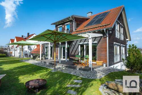 Foto - Haus zum Kaufen in Wolnzach 1.390.000,00 € 265 m²