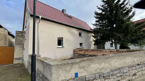 Foto - Haus zum Kaufen in Könnern 47.500,00 € 70 m²