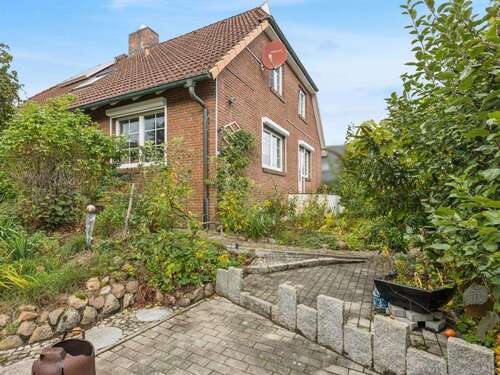 Foto - Haus zum Kaufen in Bleckede 389.000,00 € 187.9 m²
