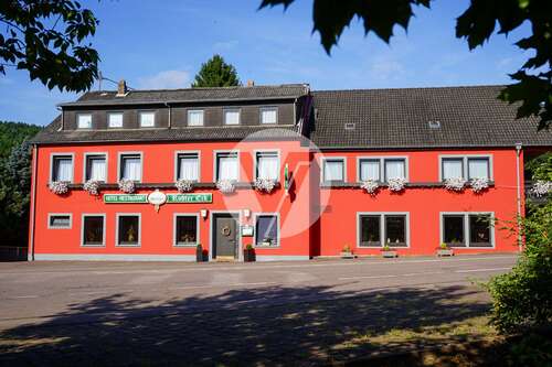 Foto - Haus zum Kaufen in Taben-Rodt 429.000,00 € 420 m²