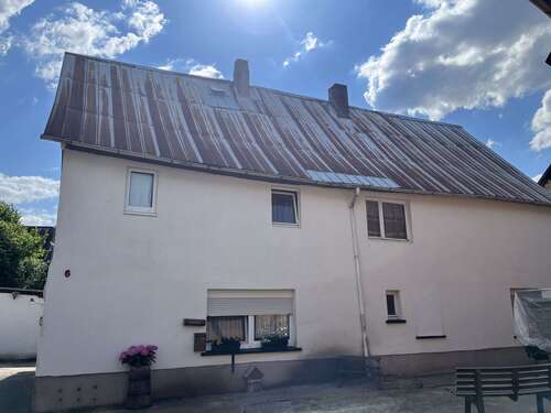 Foto - Haus zum Kaufen in Löhnberg- Selters 100.000,00 € 174 m²