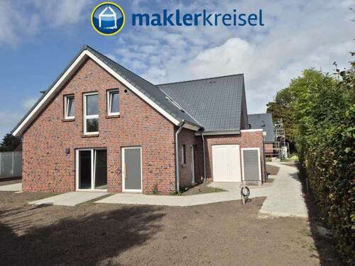 Foto - Haus zum Mieten in Esens 1.100,00 € 88 m²