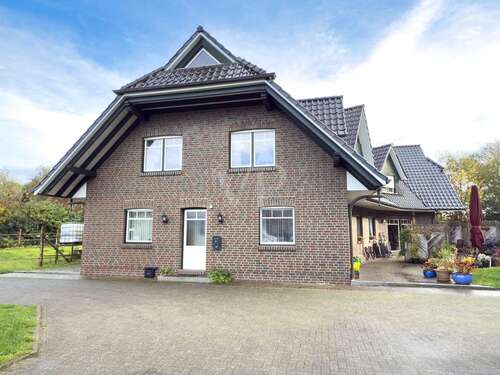 Foto - Haus zum Kaufen in Friesoythe 939.000,00 € 329 m²