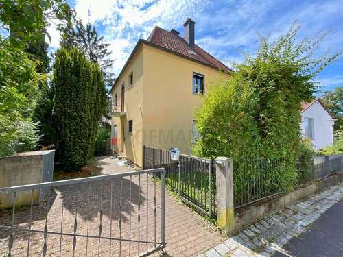 Foto - Haus zum Kaufen in Schweinfurt 270.400,00 € 126 m²