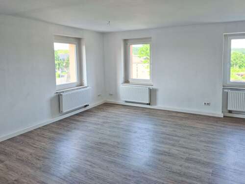 Foto - Wohnung zum Mieten in Oelsnitz 490,00 € 70 m²