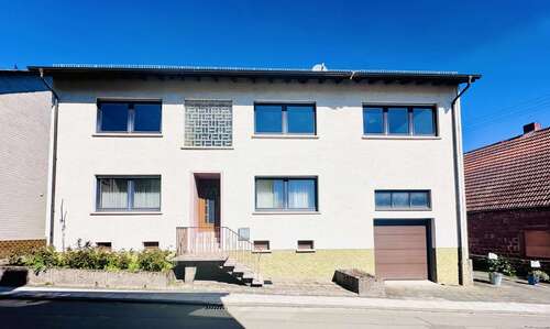 Foto - Haus zum Kaufen in Queidersbach 255.000,00 € 205.18 m²
