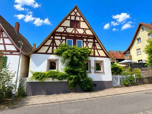 Foto - Haus zum Kaufen in Remchingen 369.000,00 € 130 m²