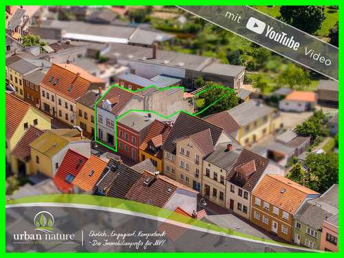 Foto - Haus zum Kaufen in Schwaan 125.000,00 € 200 m²