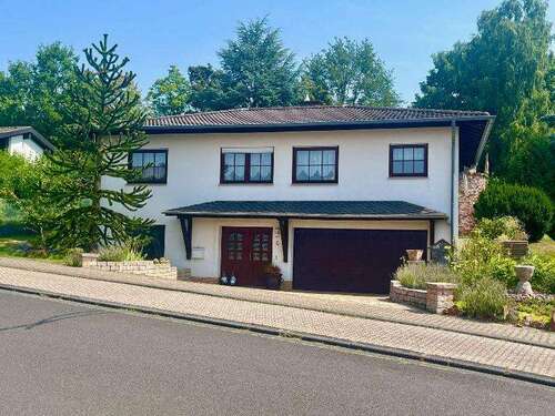 Foto - Haus zum Kaufen in Montabaur 580.000,00 € 155 m²