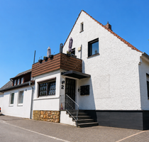Haus zum Kaufen in Dissen am Teutoburger Wald 570.000,00 € 312 m²