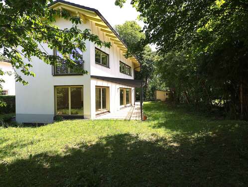 Foto - Haus zum Kaufen in Neubiberg 1.820.000,00 € 194 m²