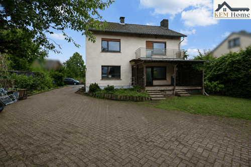 Foto - Haus zum Kaufen in Hüllhorst 320.000,00 € 226 m²