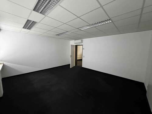Foto - Büro in Düsseldorf 7.950,00 € 1055 m²