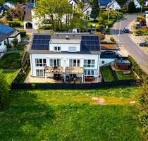 Haus zum Kaufen in Bonn 1.100.000,00 € 252 m²