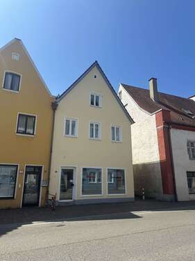 Foto - Haus zum Kaufen in Bayern - Donauwörth 849.000,00 € 259 m²