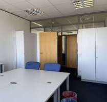 Büro in Köln 650,00 € 24 m² - 650,00&nbsp;EUR Kaltmiete, ca.&nbsp; 24,00&nbsp;m&sup2; in Köln (PLZ: 51149)