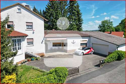 Foto - Haus zum Kaufen in Küps 169.000,00 € 137 m²