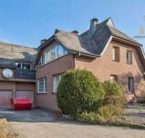 Haus zum Kaufen in Löhne 479.900,00 € 315 m²