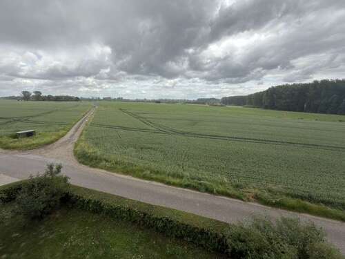 Foto - Wohnung zum Mieten in Meerbusch 900,00 € 121 m²
