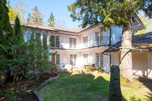 Foto - Haus zum Kaufen in Baldham 1.998.000,00 € 231 m²