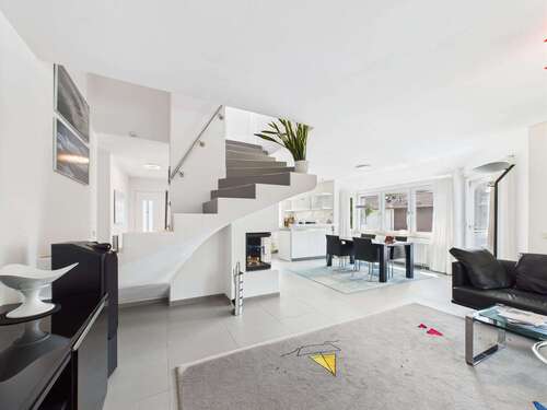 Foto - Wohnung zum Kaufen in Kirchheim 930.000,00 € 150 m²