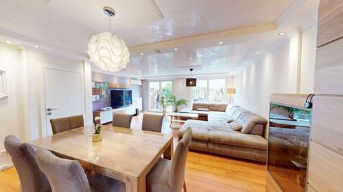 Foto - Haus zum Kaufen in Zirndorf 599.000,00 € 168.1 m²