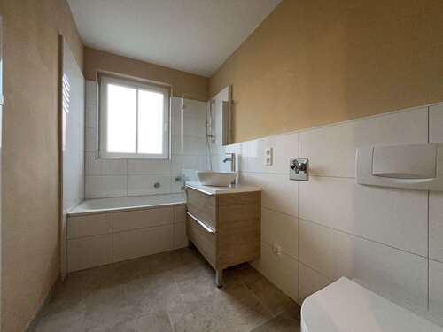 Foto - Wohnung zum Kaufen in Berlin Niederschönhausen 249.000,00 € 57.76 m²