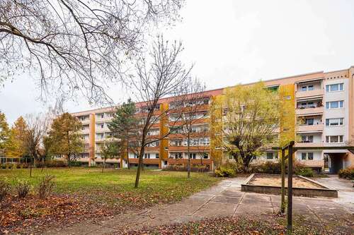 Foto - Wohnung zum Mieten in Leipzig 486,90 € 63.41 m²