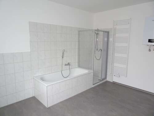 Foto - Wohnung zum Mieten in Wuppertal 650,41 € 95.93 m²