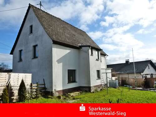 Foto - Haus zum Kaufen in Pracht 99.000,00 € 116.71 m²
