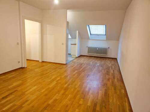 Foto - Wohnung zum Mieten in Süd - Niederrad 950,00 € 70 m²