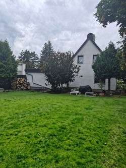 Foto - Haus zum Kaufen in Halle (a.d.Saale) 990.000,00 € 150 m²