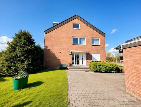 Foto - Haus zum Kaufen in Gütersloh 649.000,00 € 238 m²