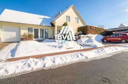 Foto - Haus zum Kaufen in Sulzbach-Rosenberg 495.000,00 € 145 m²