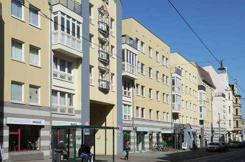 Foto - Wohnung zum Mieten in Halle 473,00 € 67.5 m²