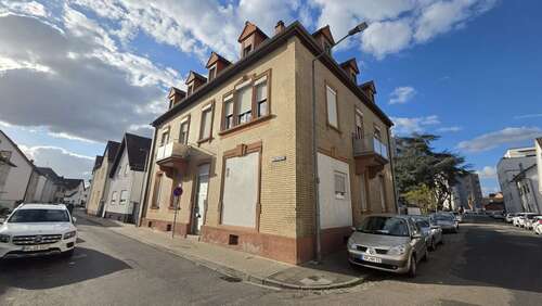 Foto - Haus zum Kaufen in Viernheim 1.100.000,00 € 365 m²