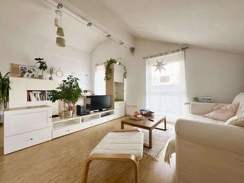 Foto - Wohnung zum Kaufen in Oberstenfeld 219.000,00 € 56.17 m²