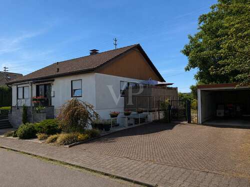 Foto - Haus zum Kaufen in Bundenbach 185.000,00 € 190 m²